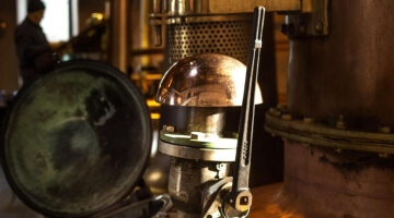 the-botanist-gin-lomond-still-DSC_2805_0-min_360x200_acf_cropped how to open a distillery